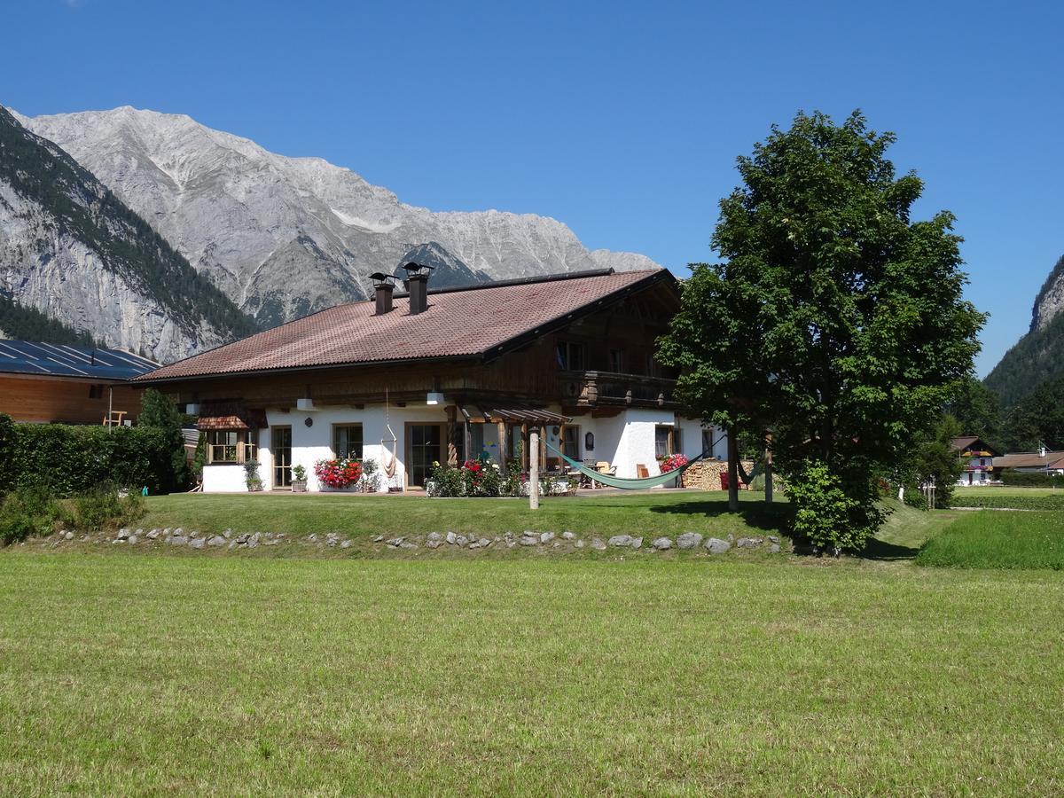 Landhaus Lindl - Ein Ruhiges Platzl Zum Wohlfuehlen Leutasch Kültér fotó